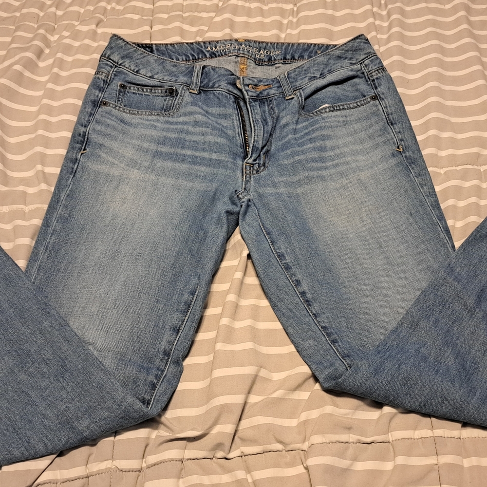 American Eagle Classic Blue Women's Jeans
